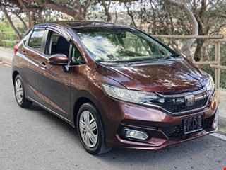 HONDA FIT *FACELIFT* | 2018/"19 | AUTOMATIC | FULL EXTRAS | LIKE NEW